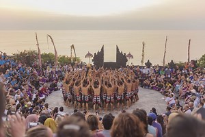 Tari Tradisional: Sejarah, Jenis, Nama dan Daerah Asalnya - Nasional Katadata.co.id