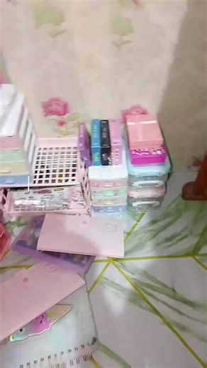 Organize Your Desk with This Simple Organizer