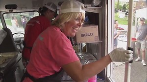 The Torch food truck raises money, feeds homeless