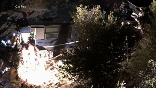 Several injured, 1 dead after a tour bus crashes in California