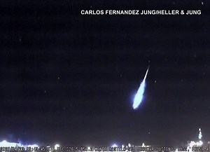 14K views · 171 reactions | WATCH: A Brazilian observatory recorded this video of a meteorite crashing to earth earlier this week. Fortunately, it did no damage. https://www.wthr.com/article/meteorite-spotted-crashing-brazil | WTHR-TV | Facebook