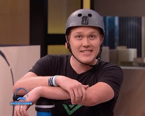 52K views · 1.9K reactions | This athlete wants to FLIP OVER Steve’s head!若 Will Steve let him? | STEVE on Watch | Facebook