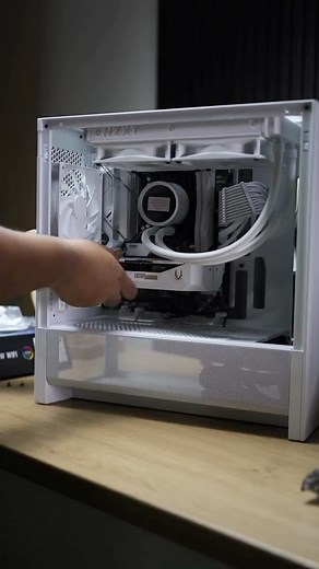EMARQUE PC | NZXT H3 Flow micro-ATX case offers a space-efficient design without compromising performance. It supports full-sized components and... | Instagram