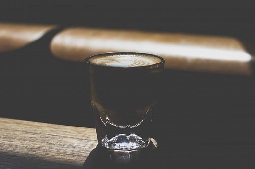 What is a Cortado? | Cortado Coffee Explained and Compared to Flat White & Latte