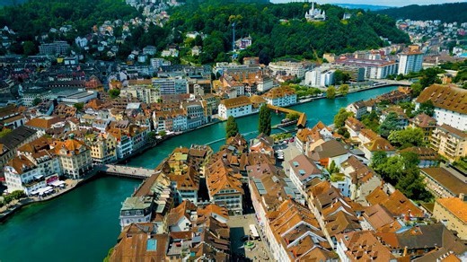 Drone explores Chapel Bridge's medieval charm in Lucerne - Worldwide