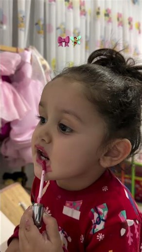 Makeup Tutorial by a Pro! 😂💄#makeup #baby