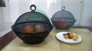 Metal Mesh Fruit Bowl with Lid (Set of 2) - Fruit Fly Proof Kitchen Counter Storage Basket for Fruits, Vegetables, Bread - Black White Green Gray Options (Green)