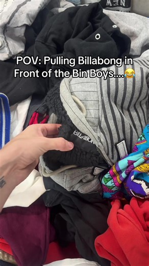 Pulling Billabong in Front of the Bin Boys🏄‍♂️ #goodwillbins #thrifting #surfwear #fyp