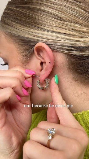 Cords Club ✿ your favorite jewelry, guaranteed on Instagram: "Personalizing your custom, meaningful ear stack is a breeze with our letter, number, and birthstone flat back collections! Did you know that every single one of our flat backs that are part of these collections has been hand drawn and designed by me? We’ve paid meticulous attention to every single detail so that when you pick out a letter or a number or a gorgeous colorful stone, you’re getting nothing but perfection! Your ears and wh