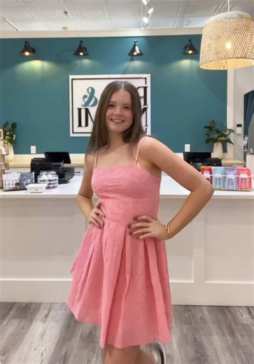 New Spring Dresses have arrived! @caroline☀️