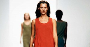 The Calvin Klein Look That Ruled the 1990s | HISTORY