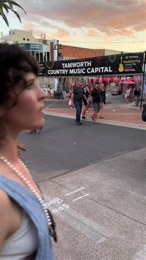 TAMWORTH BUSKERS 🪕 🌟 do you want to be our guest at our TAMWORTH TOWN HALL SHOW ON SATURDAY? Tag your selves or your friends below if you’re busking and your spot or time or send me a dm with a vid if you’re done for the week! Lets go! Round 3! Also took me ages to get that cover. #tcmf #tamworth #busking #countrymusic | Fanny Lumsden