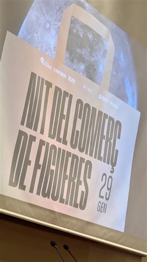 ✨Figueres reconeix els botiguers de la ciutat en la Nit del Comerç ✨ 🔎Amb la ponencia de Karina Gibert sobre valors, tecnologia i futur en el comerç de proximitat. Els premiats: 🏅Forn de la Barceloneta, Premi al Comerç de l'Any 🏅Betes i Fils, Premi al Comerç de Barri 🏅Xarcuteria Formatgeria Chafoca, Premi als Mercats de Figueres 🏅Duran Hotel i Restaurant, Premi al Comerç Emblemàtic 🏅Fundació Gala-Salvador Dalí, Premi a la contribució al comerç de la ciutat Aniversaris: 🏵️ 25 anys de la Ge