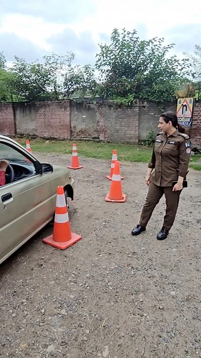 CTO GRW Aisha Butt Visiting Driving Testing Centre.. #viralreels #viralshorts #viralvideo #viralpage #viralpost #fypシ゚ #fypシ゚viralシ #fypreels Punjab Police Pakistan Govt of Punjab Traffic Police Punjab | City Traffic Police Gujranwala