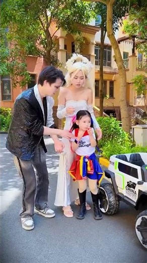 Why is coco crying #cosplay #clown