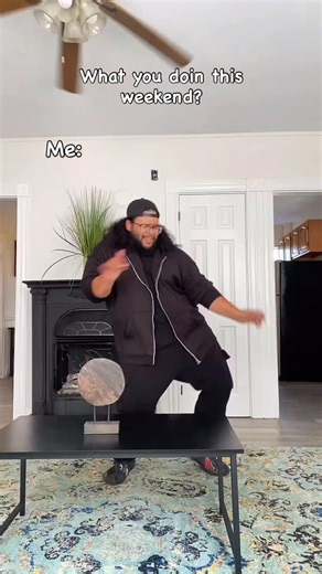 NateDaGreat on Instagram: "I’ll be ordering DOORDASH….Burgers and Fries"