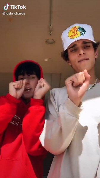 Revisiting Classic TikTok Trends with Bryce Hall and Josh Richards