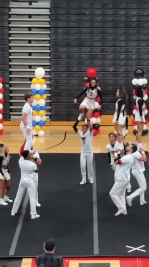 Texas Tech Amazing Transition and Pyramid #cheerleading #cheerleader