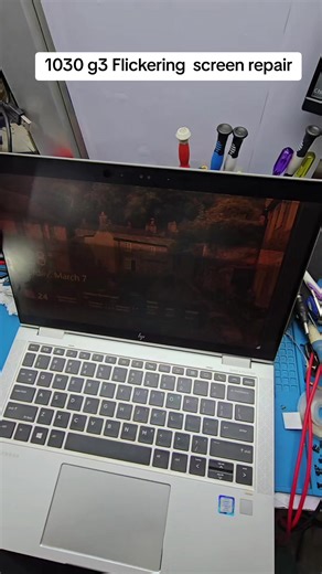 HP 1030 G3 Flickering Screen Repair Guide