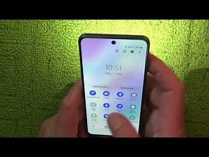 How to Select the Flashlight (or Torch) on a Samsung Phone - Simple and Easy - Tutorial