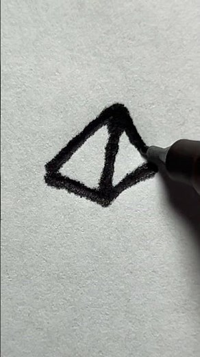 How to draw a pyramid
