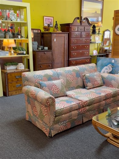 Room Service on Reels | Facebook