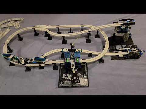 Lego Monorail Transport Base (Set 6991)