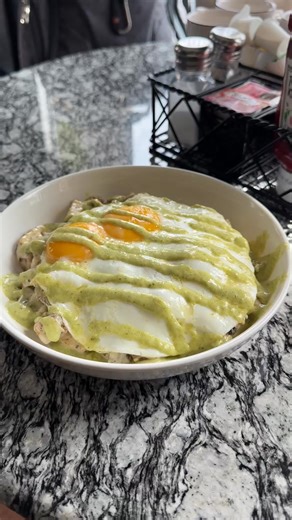 Have you tried Poblano Rajas Hash yet? It's packed with chicken, delicious Alfredo sauce with poblano strips, parmesan cheese potatoes, and drizzle of poblano sauce. Served with two eggs any style. | The Egg Kings