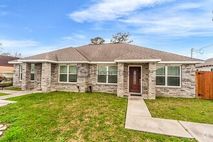 Townhomes for Rent in Houston TX - Page 2 | Apartments.com