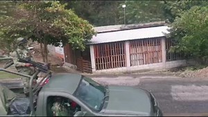7.4K views · 76 reactions | #CHIAPAS Así las cosas en amatenango del valle Los soldados en acción | Poncho vaquero | Facebook