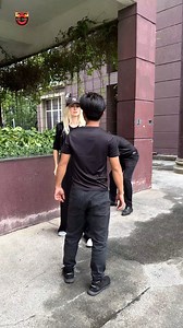 345K views · 1.7K reactions | Tình huống tự vệ - Short action #fyp #giaitri #mma #vesisos | Trường Đào Tạo Võ Thuật SOS | Facebook