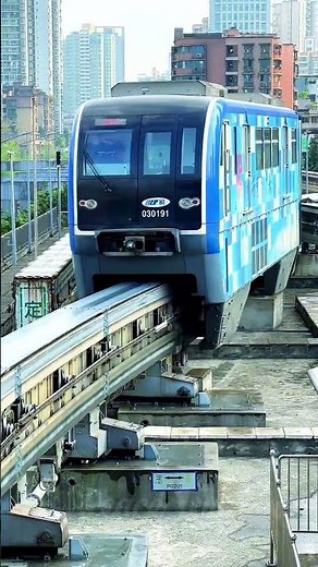 AMAZING Monorail Track Switch MOVES With Extreme Precision 🎛️