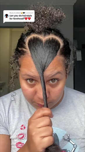 Minimizing Your Forehead with Edges and Swoop Bangs | Natural Hairstyle Tutorial