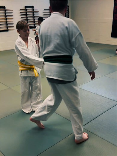 At NOLA Aikido, our Aiki Teens program offers a dynamic martial arts experience for teens starting around age 12. Students dive into adult-level Aikido techniques, explore traditional weapons like the bokken and jo, and build physical fitness as well as emotional intelligence. With guidance from experienced instructors, teens thrive in a supportive and cooperative environment. For more details on schedules and enrollment, check out our website. We have classes for children of all ages. See our w