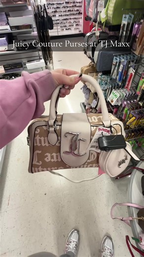 I’m in love with all the purses 😍 the first one so cute ❤️ #fyp #juicycouture #juicy #purse #bag
