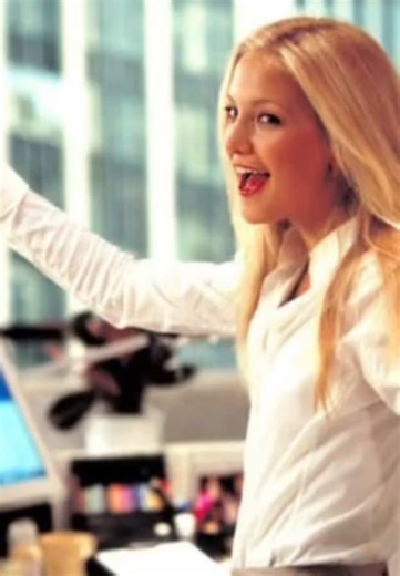 Anos 2000 , versão minhas garotas de escritório . #2000s #movieedit #2000 #fyp #2000sfashion