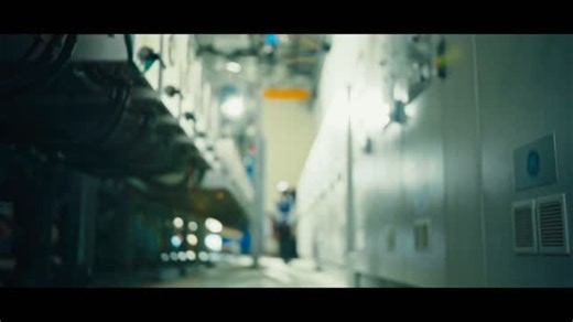 Ever heard of the nerve centre of power? The National Control Center (NCC), ni place yenye Kenya Power makes sure that electricity generation, frequency na voltage are at the right levels, every minute, every day, and every year. Sio job rahisi. Bila hii story, the quality of power itakuwa affected, na ndio maana Eng. Ticha’s team must, at all times, ensure that this balance is achieved. It’s a dedication that also needs support from communities. Customers wakilearn how power systems work, itabo