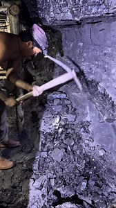 429K views · 2.8K reactions | Black Diamond Mining ⛏️ #minecraft #treasurehunt #blackdiamondmining #information #mininglife #undergroundmining #hiddentreasures | Black Diamond | Facebook