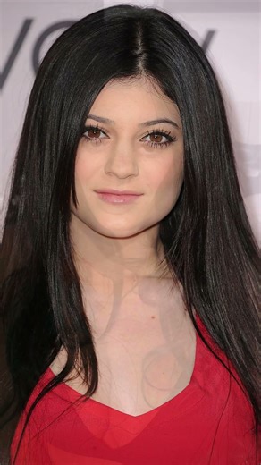 💉 The Iconic Celebrity Glow-Ups: Subtle Changes, Big Transformations