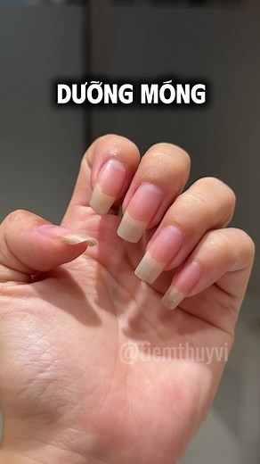 Cách Dưỡng Móng Tay Khỏe Mỗi Ngày