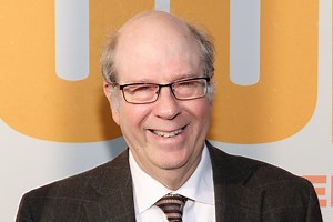 Why You Recognize Lopez vs Lopez Guest Star Stephen Tobolowsky