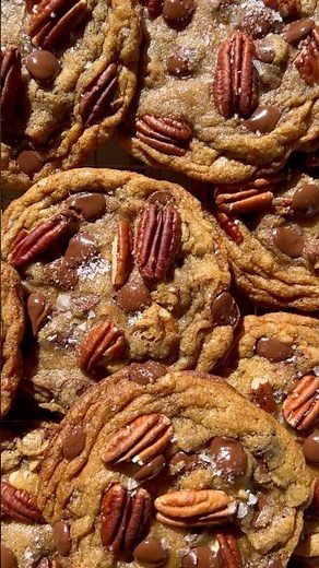Butter Pecan Chocolate Chip Cookies!