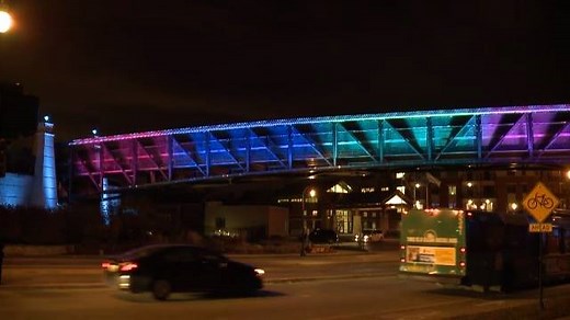 Shorewood Ghost Train: A new permanent art installation celebrates the "Twin Cities 400," a train that passed through the area from 1935 to 1963. This runs each evening at the Oak Leaf Trail over Capitol Drive. (We've edited the video to speed up the experience.) Shorewood, Wisconsin | The Ghost Train Shorewood | WISN 12 NEWS
