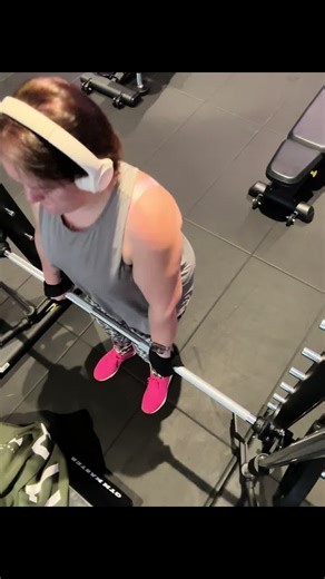 Move your body! Walk, run, lift weights just move your body and feel better. Remember you’re adding years to your life. #gym #gymlover #gymtok #moveyourbody #motivation