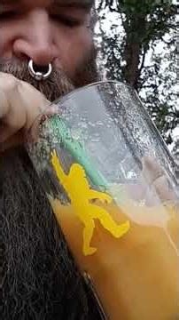 Chugging Applesauce #chug #chugging #applesauce #shorts #boba #straw #chugsquatch #chugmug #chops