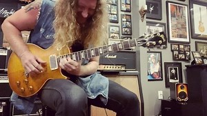 34K views · 1K reactions | HEAVEN 勞⚡️ FIRST NOTES on my hero Paul Kossoff’s Les Paul...WOW! @fried__okra @lespaulforum #paulkossoff #free @gibsonguitar | Jared James Nichols | Facebook