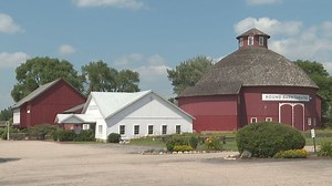 The Barns at Nappanee up for auction