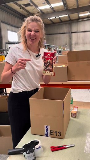 2.3K views · 86 reactions |  Chez Beans, faites vos courses du quotidien jusqu’à -60%. Pâtes, biscuits, cafés, produits d'hygiène… tout ce qu’il faut à petits prix et sans gaspiller livré directement chez vous.  Et pour tester, on vous offre -10%* sur votre 1ʳᵉ commande*  *dès 30€ d'achat | Beans Club | Facebook