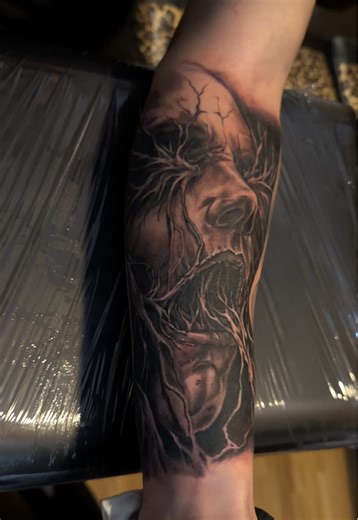 Videos de ada_pepe_inkaddicts (@ada_pepe_inkaddicts) con “energetic rock (90) - DJ BAI”