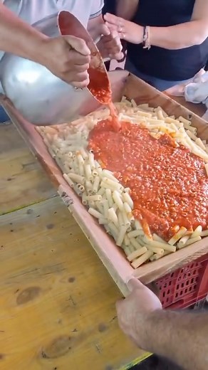 685K views · 10K reactions | When Italians get together you will never starve!  (alfiolocicero675/Tiktok) #pasta #pastalovers #italians #italian #sicilian #siciliani #italianfood #italianfamily #newyorkitalian #sicilia #italia #italiangathering | Italians Sicilians Do it Better | Facebook